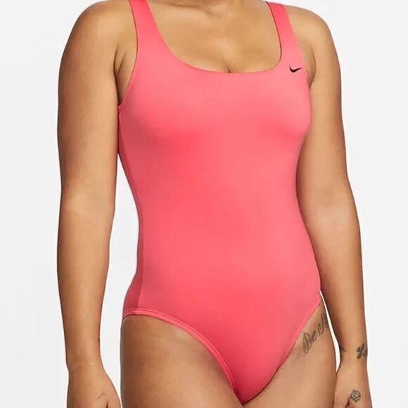 Nike Essential Women's‎ U-Back One-Piece Bathing Suit Sea Coral- Size XL - Picture 1 of 7